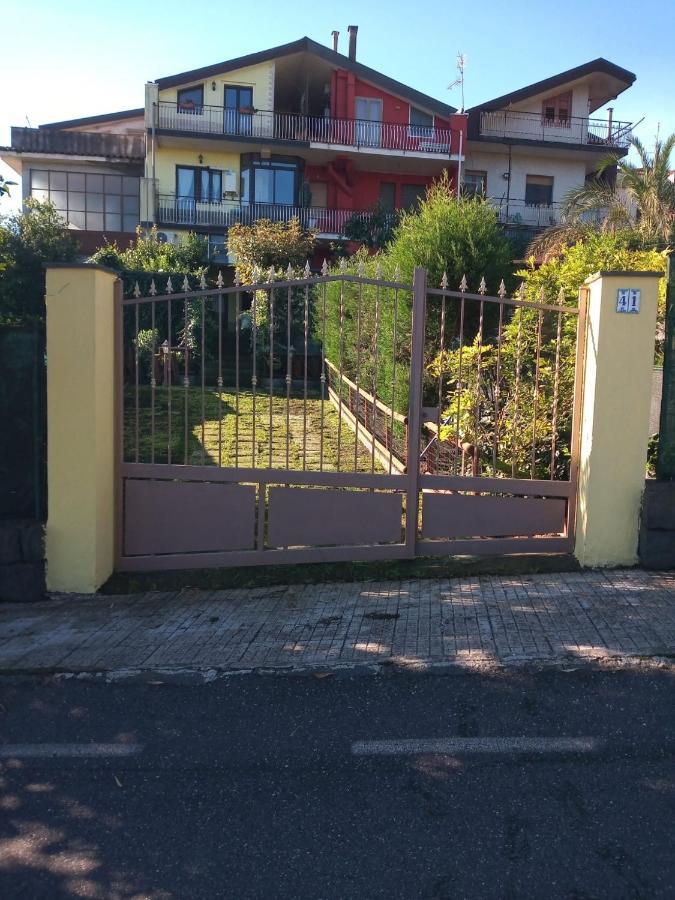 Loft Sotto Il Vulcano, Con Posto Auto Privato Zafferana Etnea Dış mekan fotoğraf